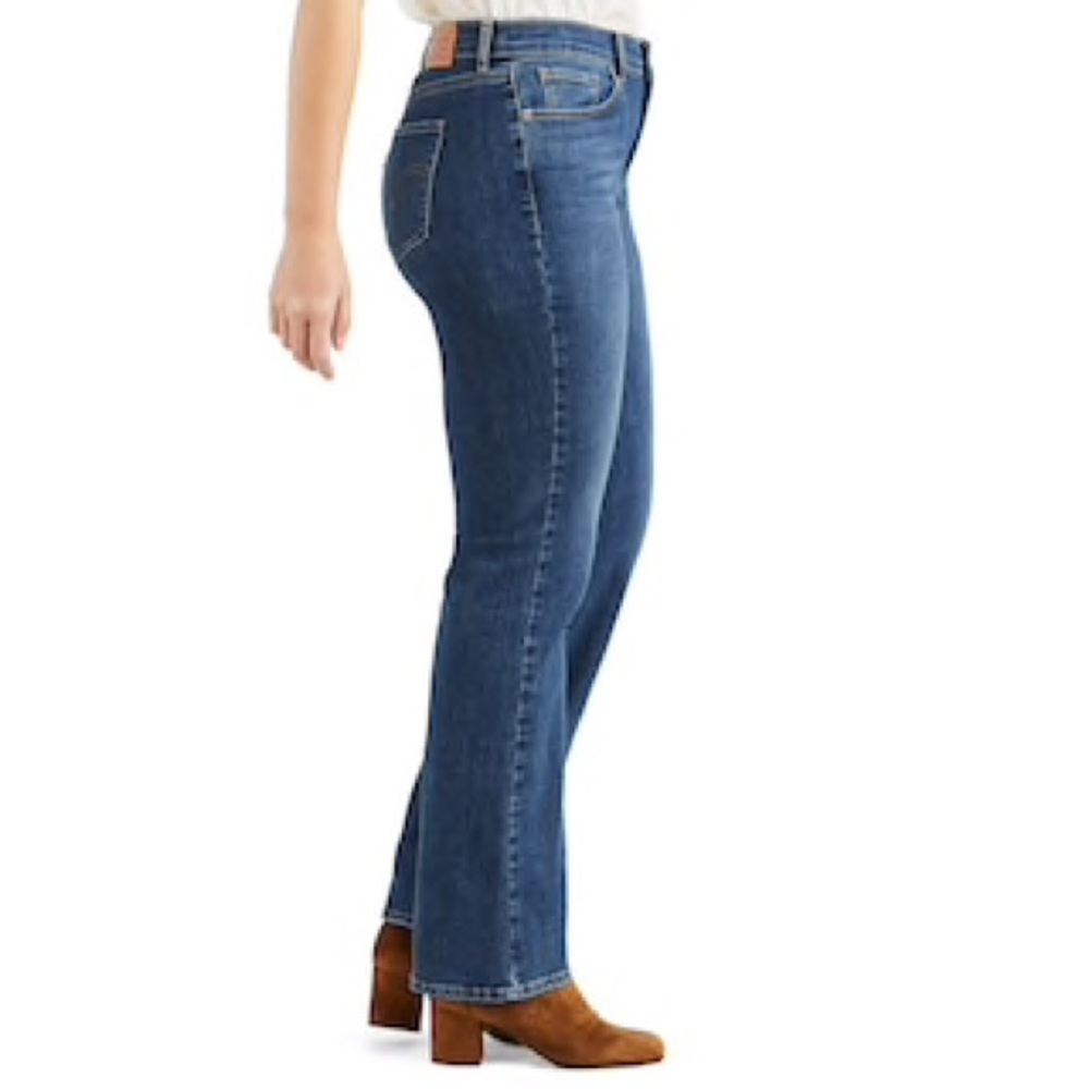 Levi’s 524 Bootcut Jeans